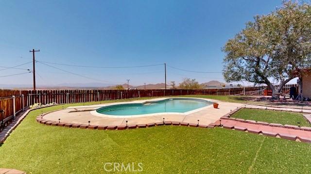 22677 Dexter Ln, Apple Valley, CA 92307 - photo 12
