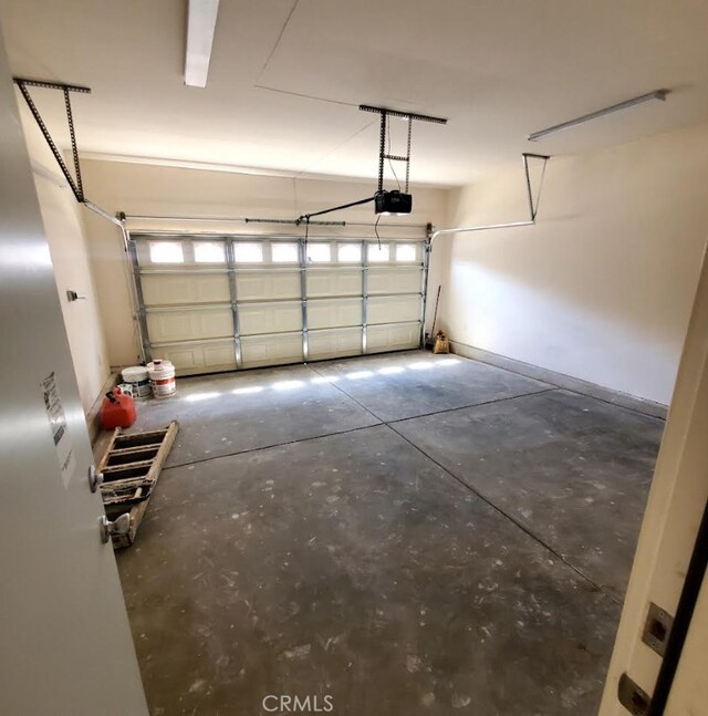 3765 Globe Ave, Los Angeles, CA 90066 - garage with a garage door opener
