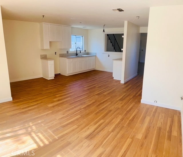 9240 Hooper Ave, Los Angeles, CA 90002 - photo 14