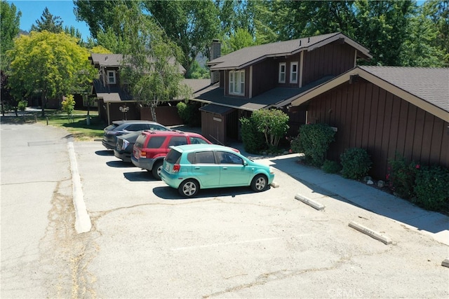 77 Meadow Lakes Dr, Tehachapi, CA 93561 - view of asphalt street