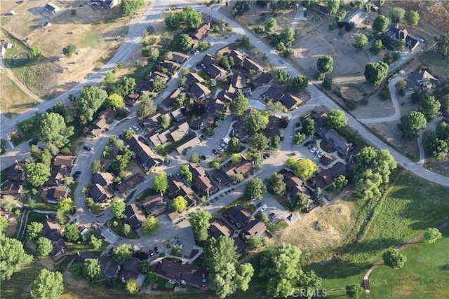 77 Meadow Lakes Dr, Tehachapi, CA 93561 - aerial view of property and surrounding area featuring nearby suburban area