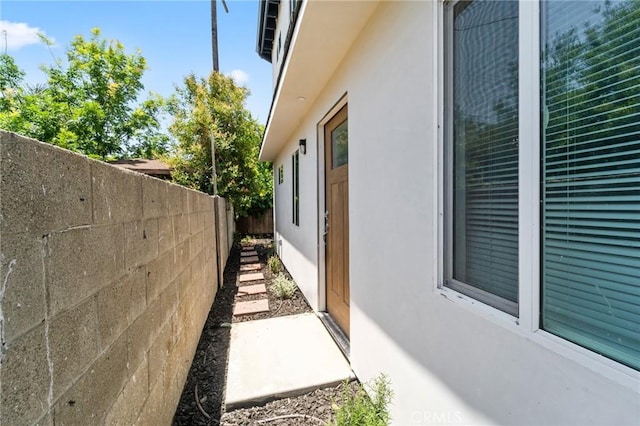 18656 Runnymede St, Reseda, CA 91335 - view of side of property with stucco siding