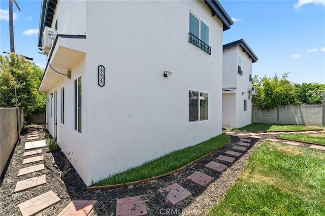 18656 Runnymede St, Reseda, CA 91335 - view of side of property featuring a fenced backyard and stucco siding