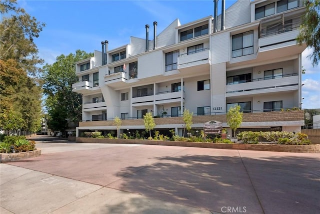 13331 Moorpark St Unit 206, Sherman Oaks, CA 91423 - view of property