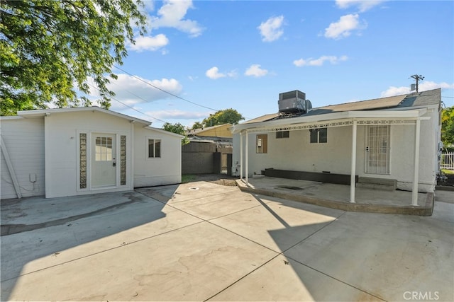 11138 Welby Way N, Hollywood, CA 91606 - photo 26