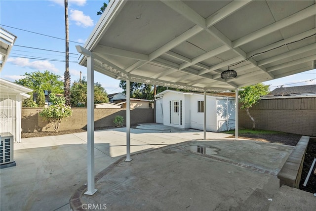 11138 Welby Way N, Hollywood, CA 91606 - photo 23