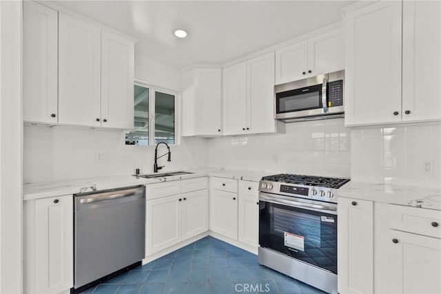 11138 Welby Way N, Hollywood, CA 91606 - photo 13