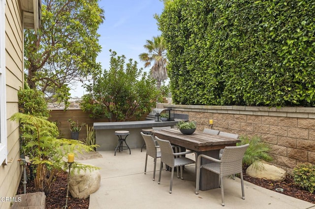 5000 Terramar Way, Oxnard, CA 93035 - fenced backyard with outdoor dining area and a patio area
