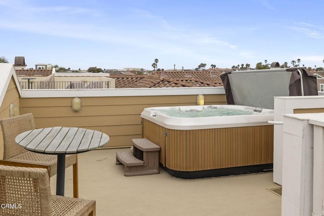 5000 Terramar Way, Oxnard, CA 93035 - patio / terrace featuring a hot tub