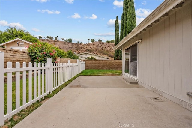 32024 Emerald Ln, Castaic, CA 91384 - photo 40