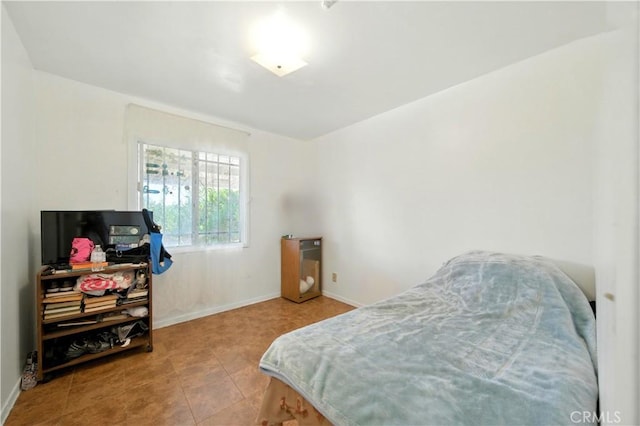 138 Banbridge Ave, La Puente, CA 91744 - bedroom with baseboards