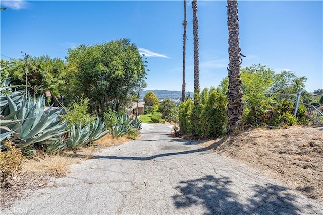 138 Banbridge Ave, La Puente, CA 91744 - view of asphalt driveway