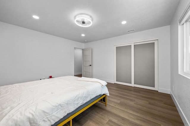1026 Eucalyptus Ave, Vista, CA 92084 - bedroom featuring wood finished floors, recessed lighting, and a closet