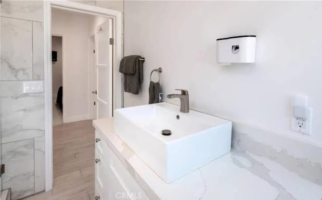 1657 S Garth Ave, Los Angeles, CA 90035 - photo 19