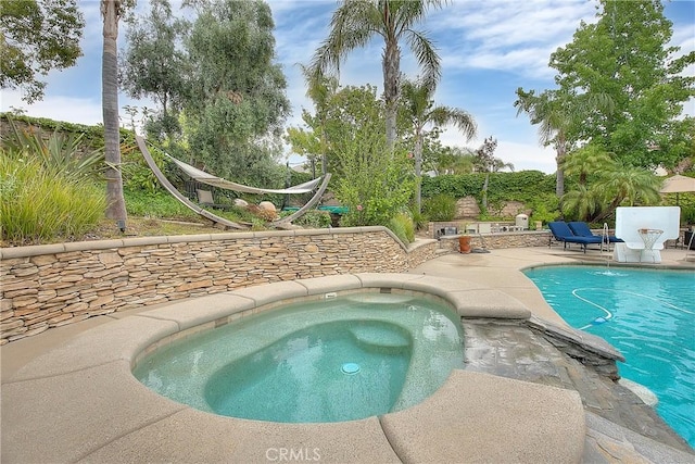 6236 Ashton Pl, Rancho Cucamonga, CA 91739 - view of swimming pool featuring an in-ground hot tub and a patio