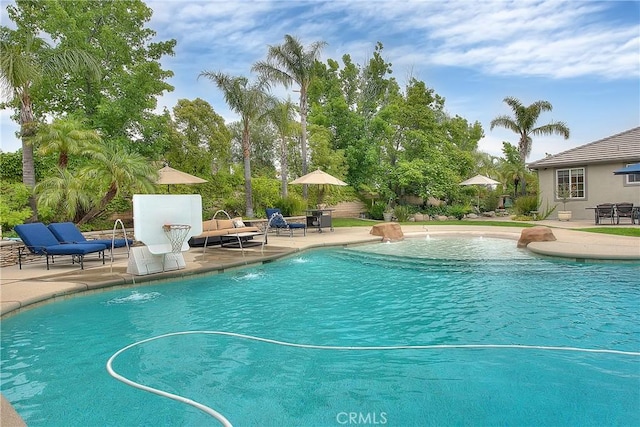 6236 Ashton Pl, Rancho Cucamonga, CA 91739 - outdoor pool with a patio area