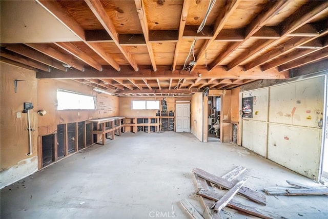 11220 Puente Way, Jurupa Valley, CA 91752 - basement featuring a garage