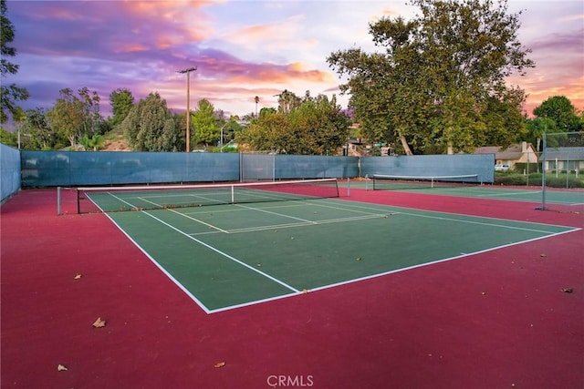 42724 Santa Suzanne Pl, Temecula, CA 92592 - view of tennis court with community basketball court