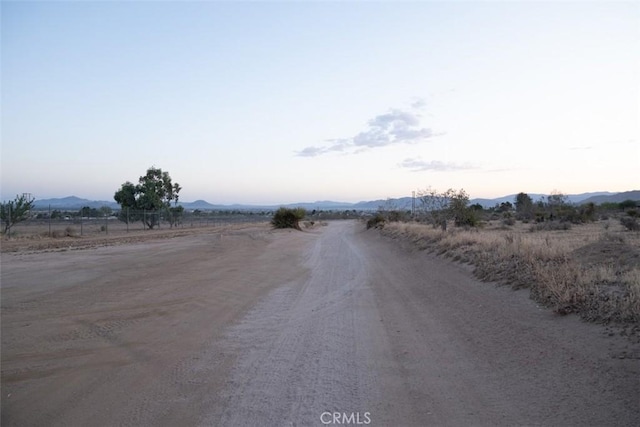 10225 Bella Vista St, Apple Valley, CA 92308