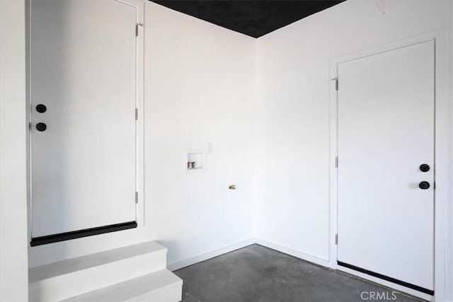5447 Columbus Ave, Sherman Oaks, CA 91411 - laundry room featuring washer hookup