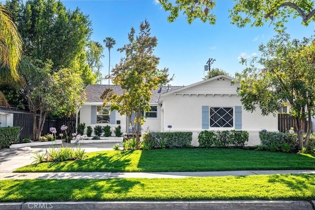 5447 Columbus Ave, Sherman Oaks, CA 91411 - view of front of home with stucco siding and driveway