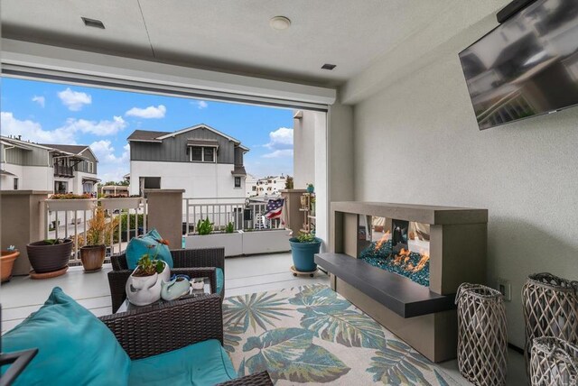 800 Grand Ave Unit 105, Carlsbad, CA 92008 - interior space featuring a residential view