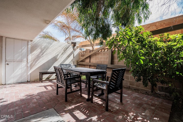 5040 Island View St, Oxnard, CA 93035 - view of patio with outdoor dining area