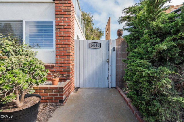 5040 Island View St, Oxnard, CA 93035 - view of gate