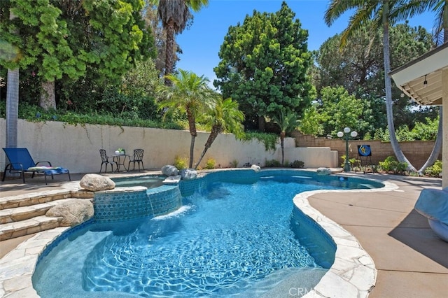 25572 Orchard Rim Ln, Lake Forest, CA 92630 - view of swimming pool with a fenced backyard, a patio, and a pool with connected hot tub