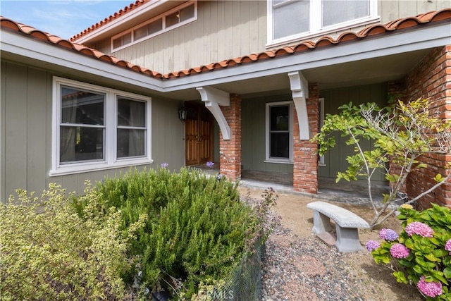 6935 Verde Ridge Rd, Rancho Palos Verdes, CA 90275 - doorway to property featuring a tile roof and a porch