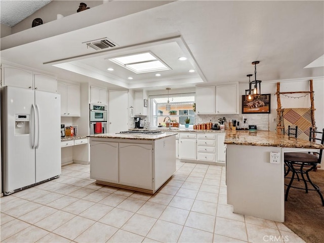 14349 Hurricane Ln, Helendale, CA 92342 - photo 9