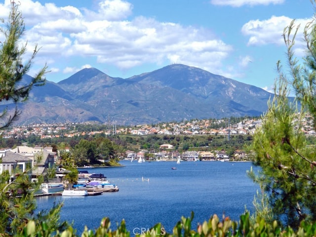 26501 Cortina Dr, Mission Viejo, CA 92691 - water view with a mountain backdrop