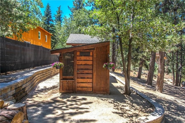 32425 Snowshoe Ln, Running Springs, CA 92382 - view of shed