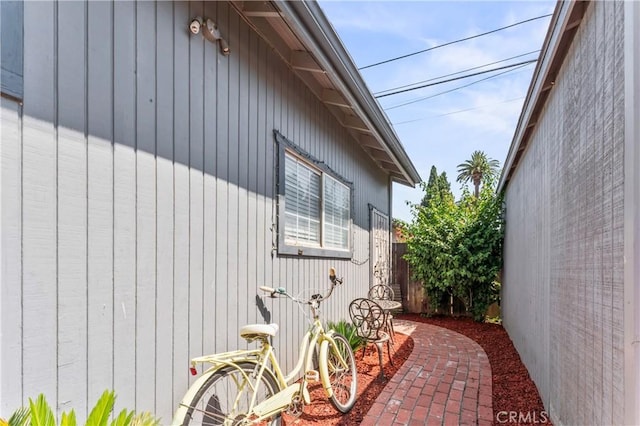 3909 Oakwood Pl, Riverside, CA 92506 - photo 35