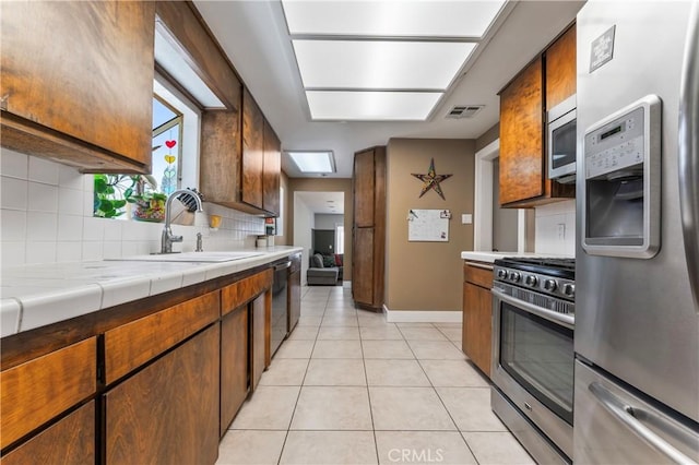 3909 Oakwood Pl, Riverside, CA 92506 - photo 10