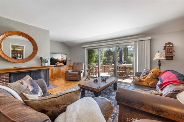 42817 Encino, Big Bear Lake, CA 92315 - photo 2