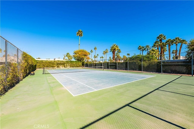 1111 E Ramon Rd Unit 37, Palm Springs, CA 92264 - view of tennis court featuring community basketball court