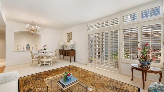 3620 Daffodil Ave Unit 31, Corona Del Mar, CA 92625 - living room featuring a chandelier and carpet
