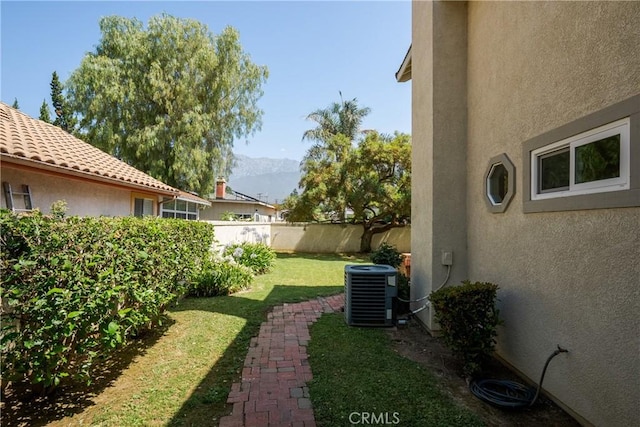 9320 Isaac Lord Dr, Rancho Cucamonga, CA 91701 - fenced backyard with a mountain view
