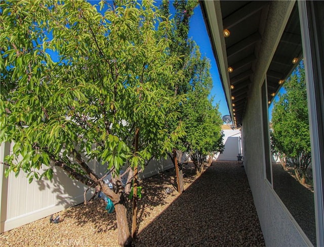 18224 Kalin Ranch Dr, Victorville, CA 92395 - view of yard