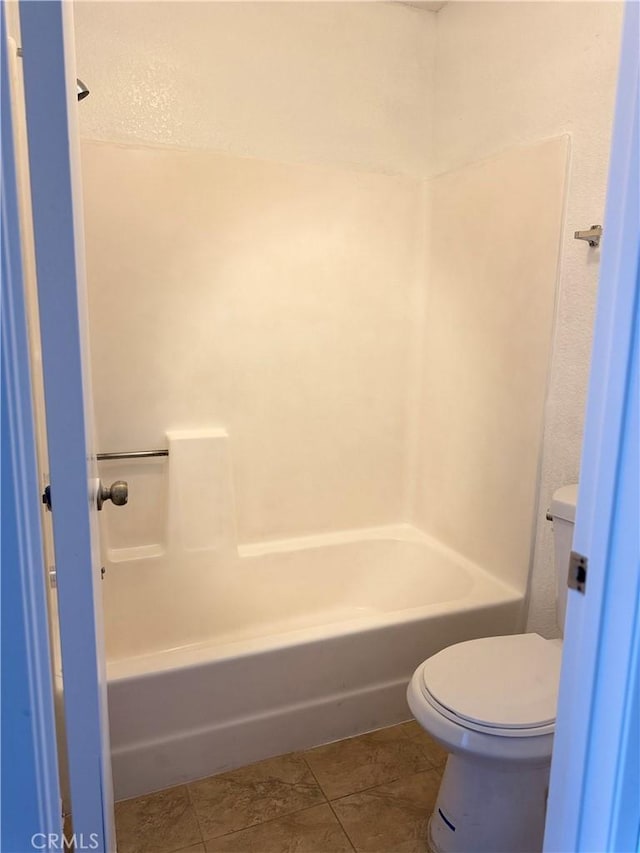 102 Park Shadow Ct, Baldwin Park, CA 91706 - bathroom featuring shower / bath combination