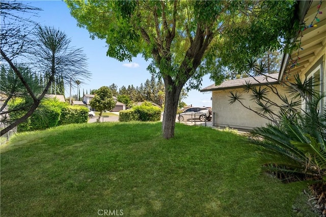 6910 Valinda Ave, Rancho Cucamonga, CA 91701 - view of green lawn