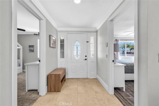 2622 S Pacific Ave, Santa Ana, CA 92704 - tiled foyer entrance featuring crown molding