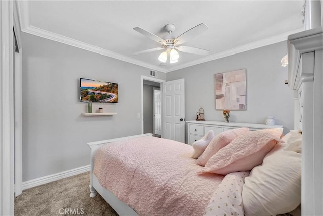2622 S Pacific Ave, Santa Ana, CA 92704 - bedroom featuring carpet, ornamental molding, and a ceiling fan