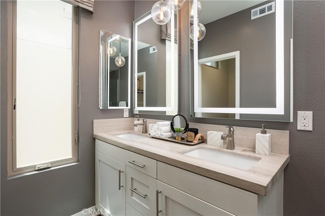 35 Ebb Tide Cir, Newport Beach, CA 92663 - full bath with double vanity
