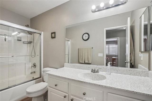 1519 Bluejay Way, Hemet, CA 92545 - full bathroom featuring enclosed tub / shower combo, ensuite bath, and vanity