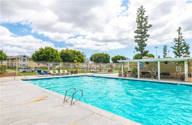54 Kazan St Unit 27, Irvine, CA 92604 - community pool with a patio