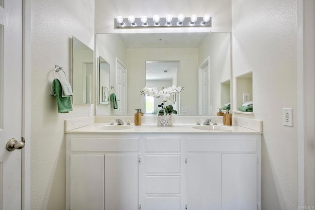 33657 Emerson Way Unit C, Temecula, CA 92592 - bathroom featuring double vanity