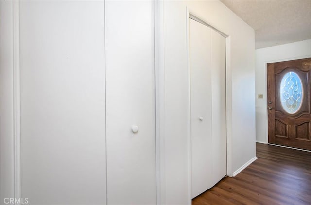 46404 Kings Canyon Rd, Lancaster, CA 93536 - entrance foyer featuring wood finished floors and baseboards