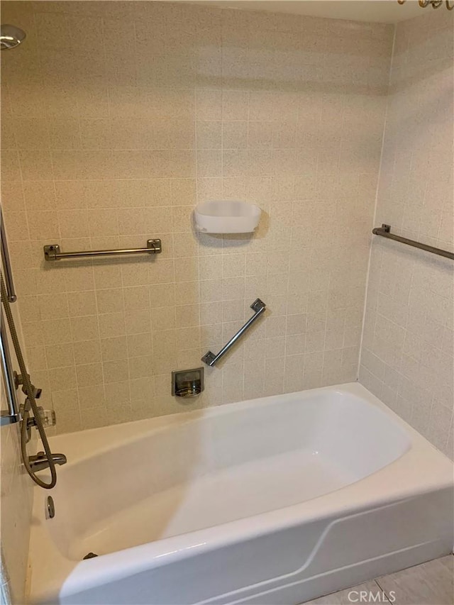 930 Avenida Majorca Unit A, Laguna Woods, CA 92637 - full bath with  shower combination
